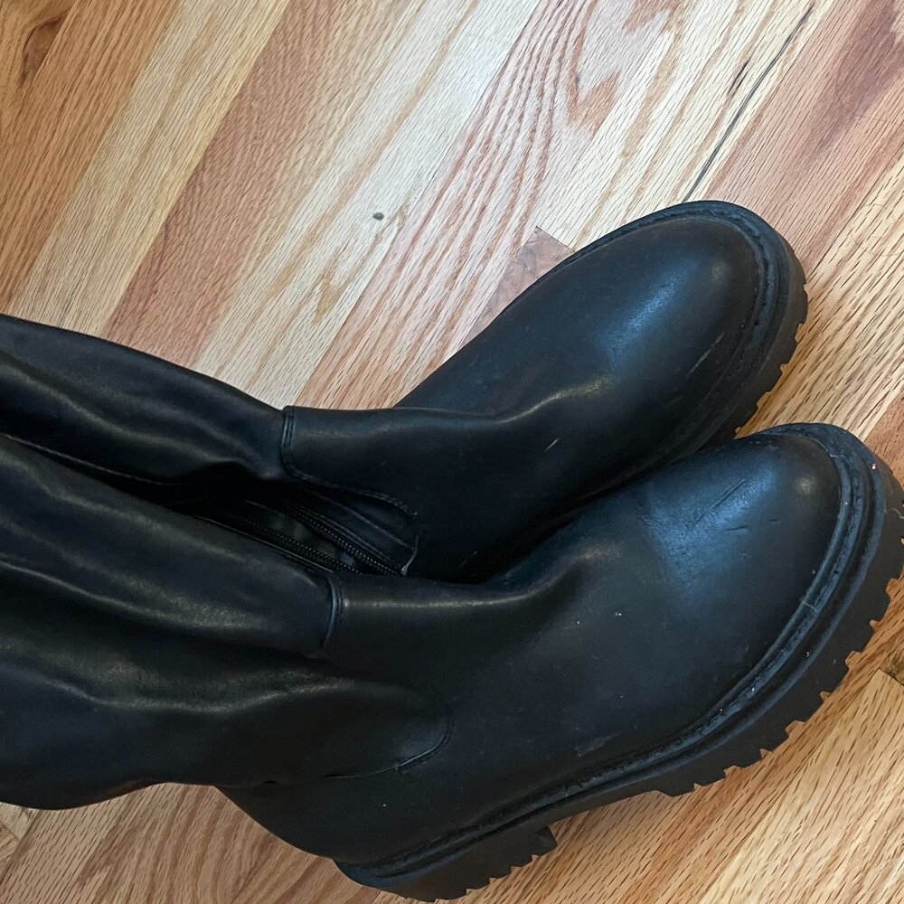 Princess Polly Black Knee High Boots Size 9